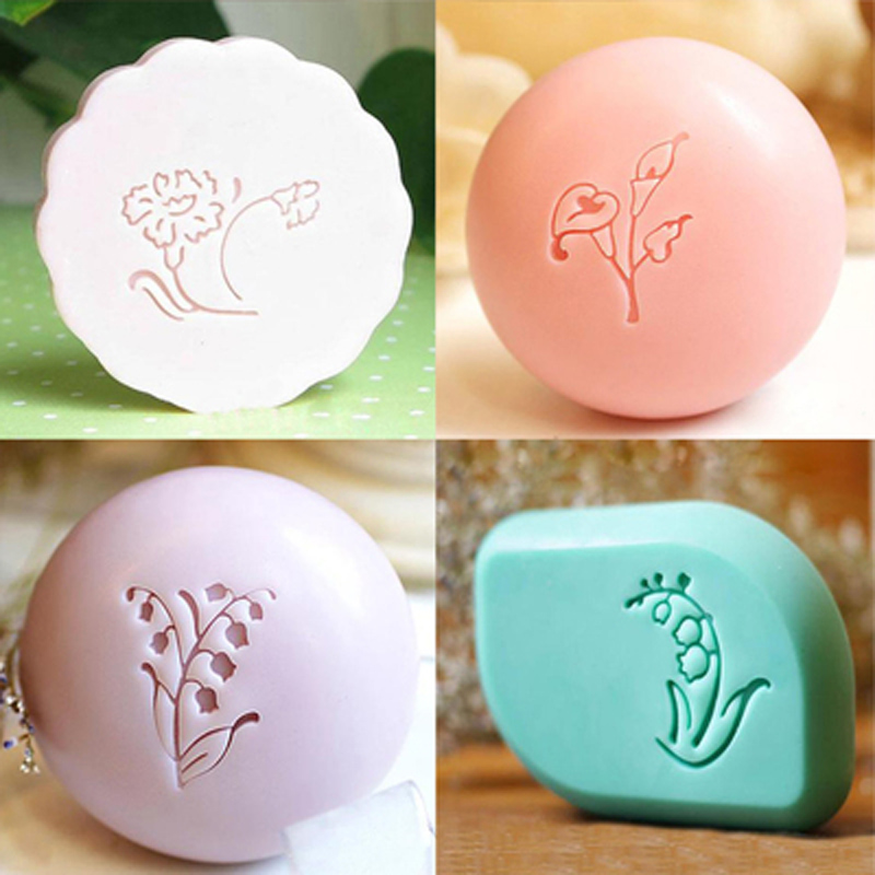 Small Flower Pattern Handmade  - Soap Making Websites recension och pris